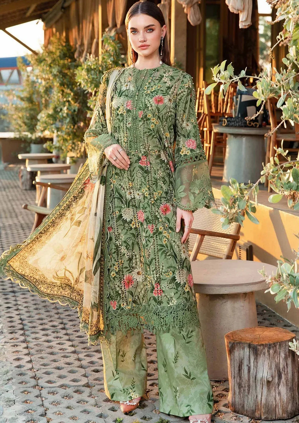 MB 452-3Pc Digital Printed Lawn Shirt with Printed Lawn Dupatta